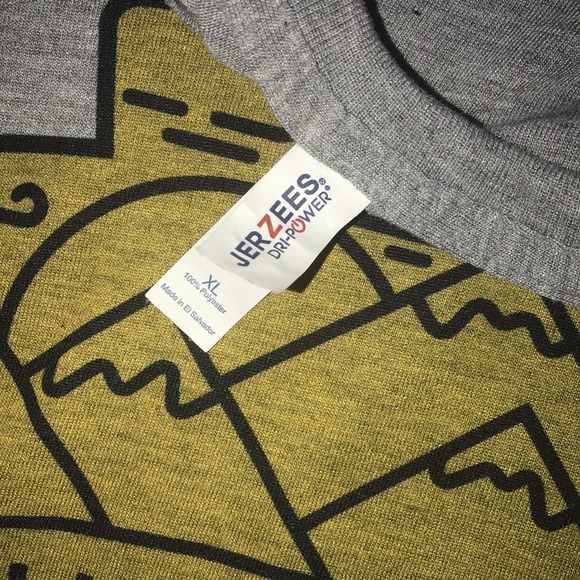 Yellowstone adult XL T-shirt grey yellow print - Picture 5 of 6